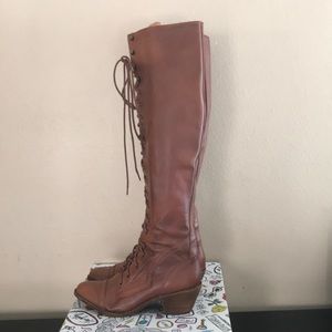 JOE LACE UP BOOTS